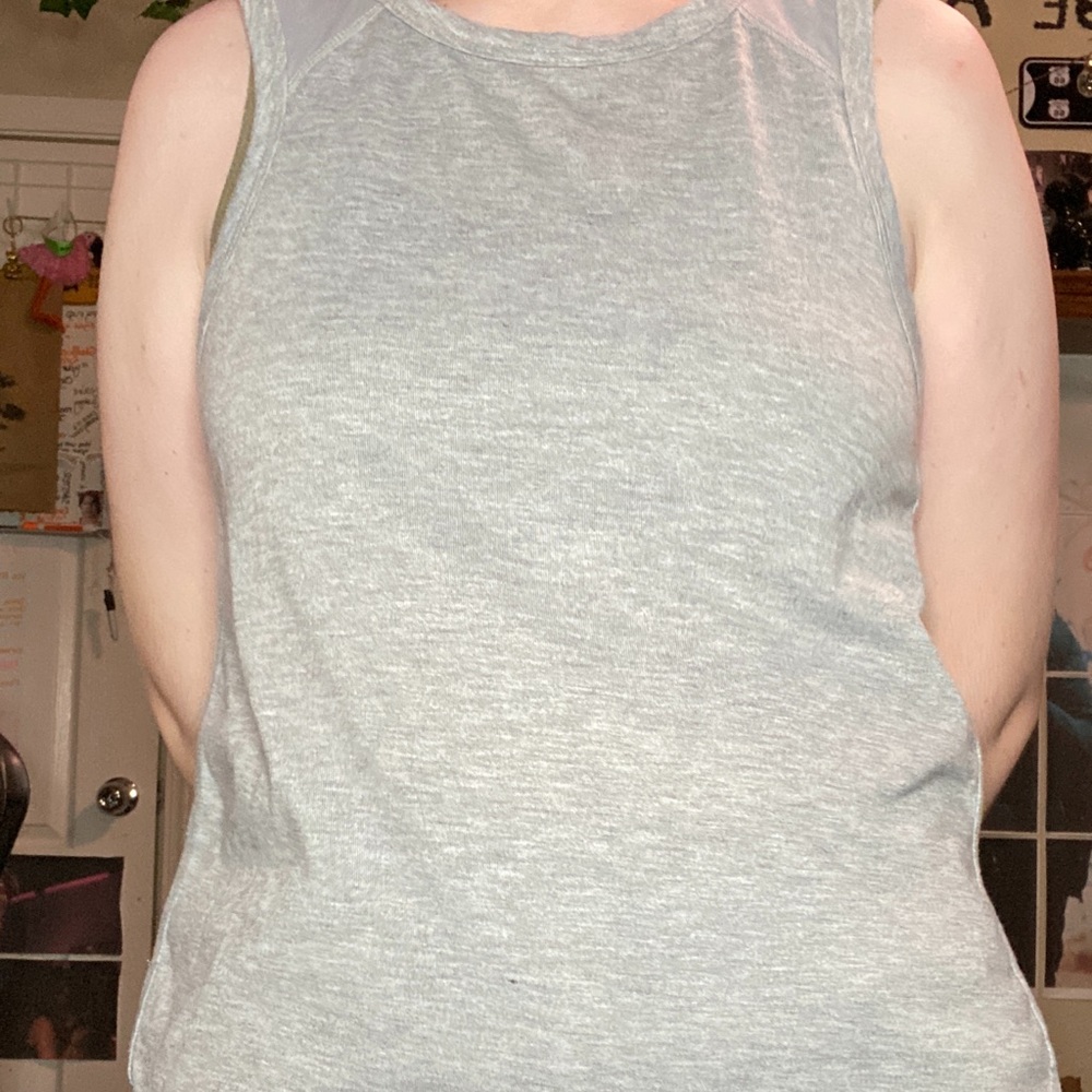 Athletic tank top